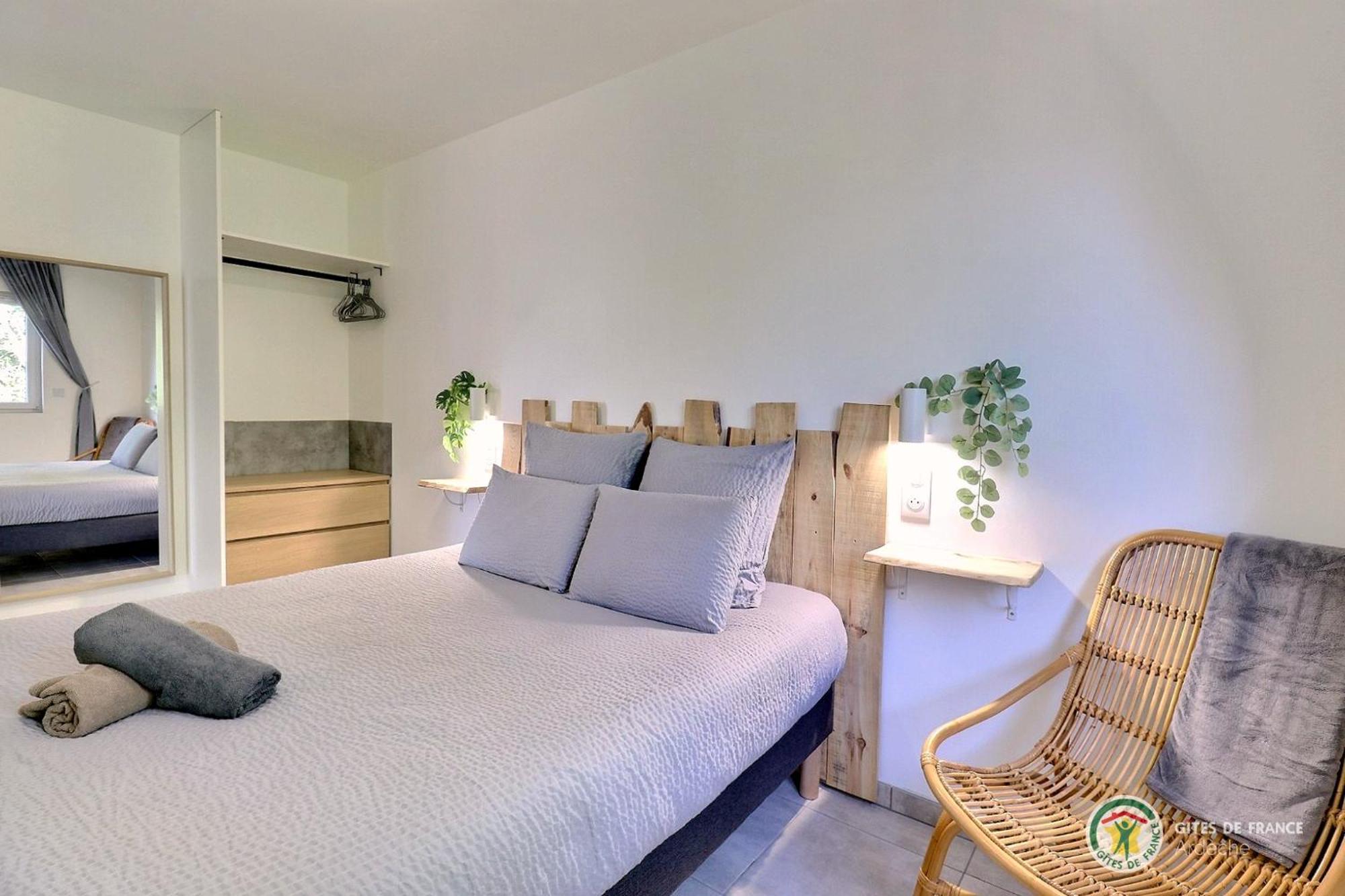 La Booa - Ecolodge En Ardeche - Piscine Privee - Ecolodgite Ozon  Bagian luar foto